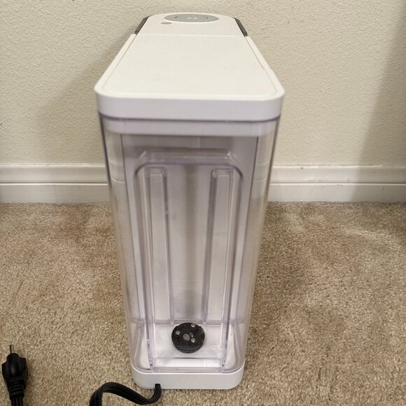 Keurig K Slim Coffee Maker, White - Picture 6 of 6